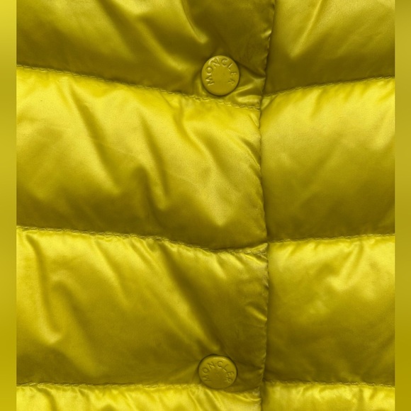 Moncler Citrine Kids Down Vest, size 12 - Picture 5 of 14